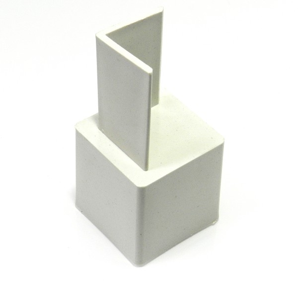 Pe Plastico P/roupeiro 53x53mm Branco (peça) 