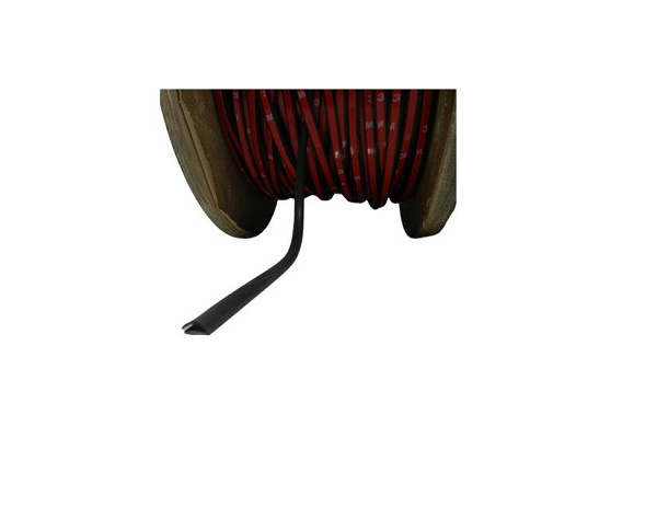 Veda Frestas Adesivo 4x8mm Preto (metro Linear) 